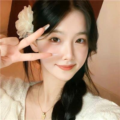 大学新生的秘密生活