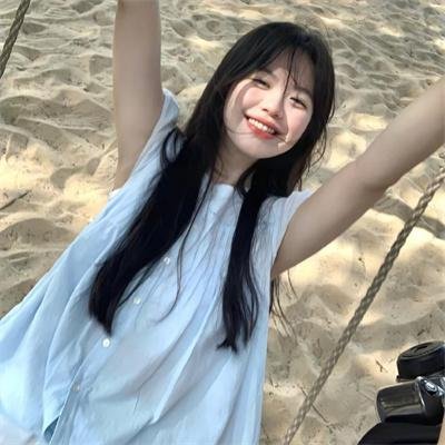 青青河畔草